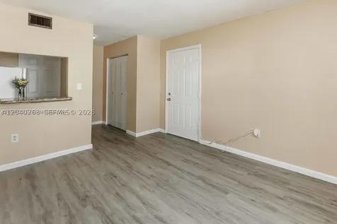 1021 SW 104th Court Miami FL 33174