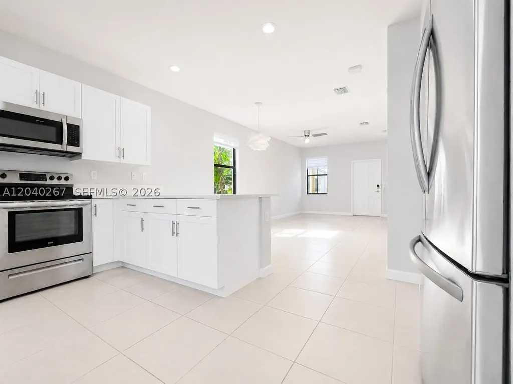 1523 SW 29th Street Fort Lauderdale FL 33315