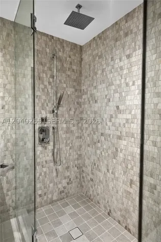 68 SE 6th Street Miami FL 33131