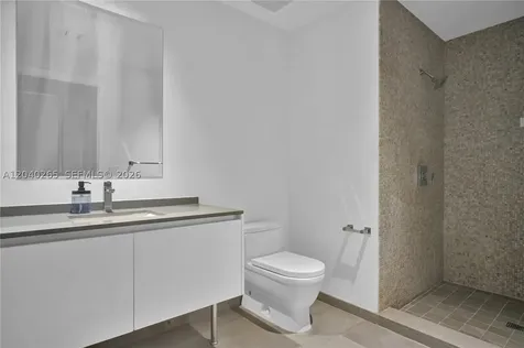 68 SE 6th Street Miami FL 33131