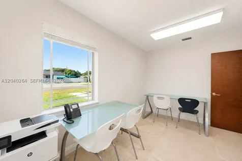 4201 SW 11th Street Miami FL 33134