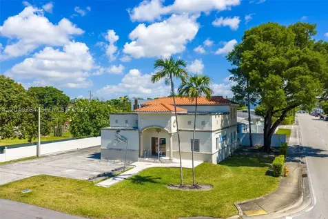 4201 SW 11th Street Miami FL 33134