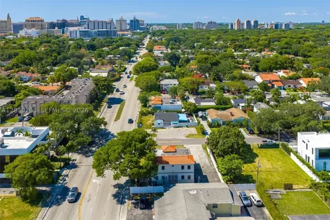4201 SW 11th Street Miami FL 33134
