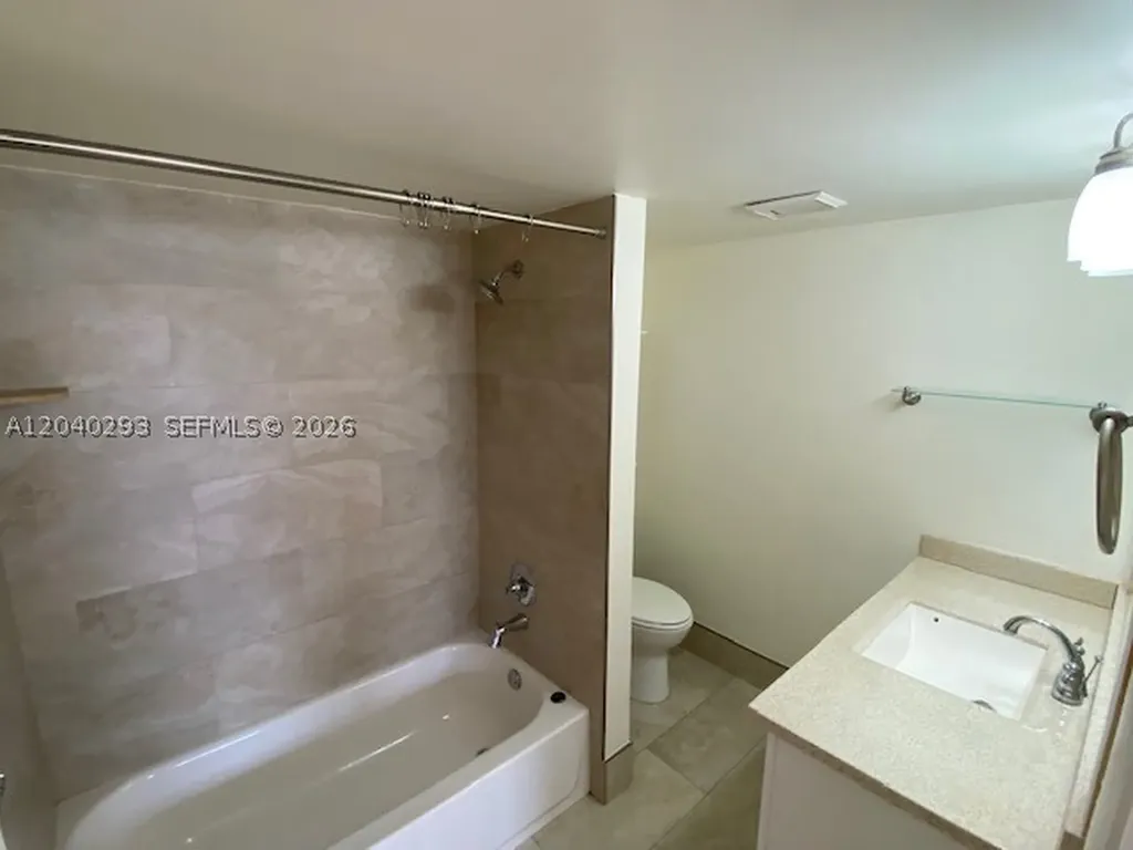 520 Orton Avenue Fort Lauderdale FL 33304