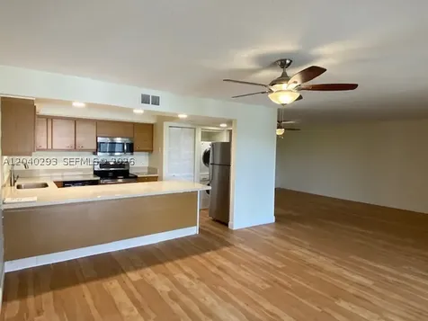 520 Orton Avenue Fort Lauderdale FL 33304
