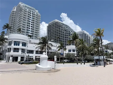 520 Orton Avenue Fort Lauderdale FL 33304