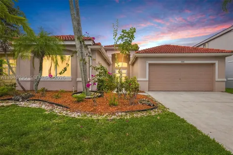 1081 Allamanda Way Weston FL 33327