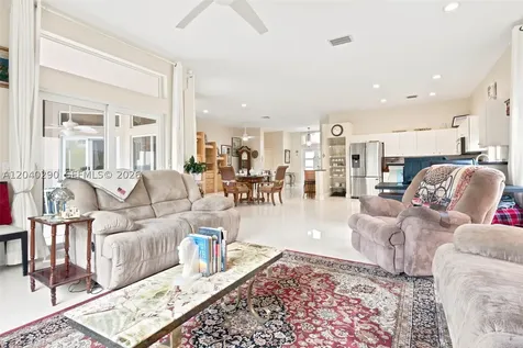 1081 Allamanda Way Weston FL 33327