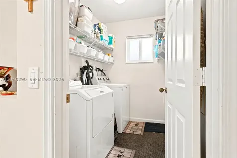 1081 Allamanda Way Weston FL 33327