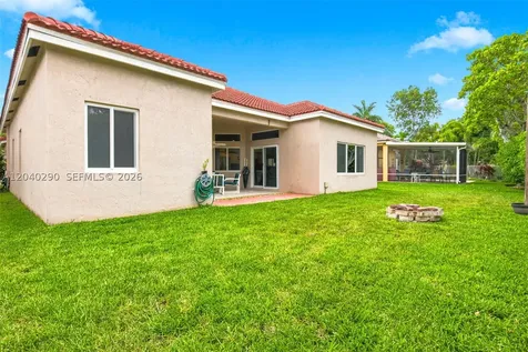 1081 Allamanda Way Weston FL 33327