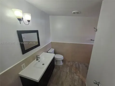 1529 SW 131 Avenue Miami FL 33184