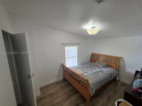 1529 SW 131 Avenue Miami FL 33184