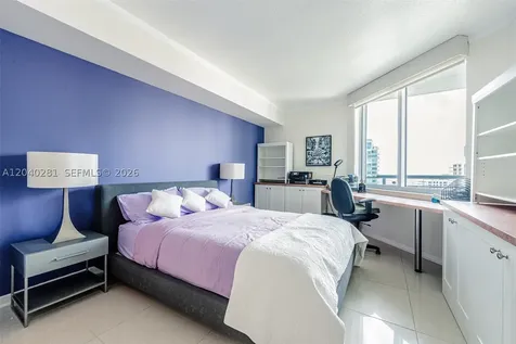 325 S Biscayne Boulevard Miami FL 33131