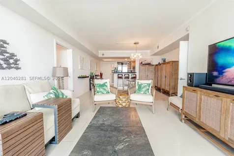 325 S Biscayne Boulevard Miami FL 33131