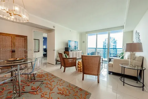 325 S Biscayne Boulevard Miami FL 33131