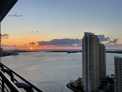 325 S Biscayne Boulevard Miami FL 33131