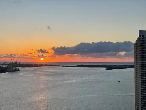 325 S Biscayne Boulevard Miami FL 33131