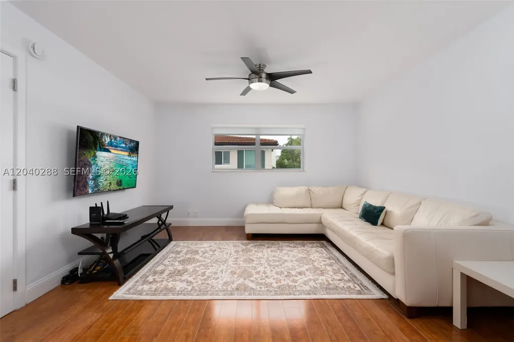 611 NE 14th Avenue Fort Lauderdale FL 33304