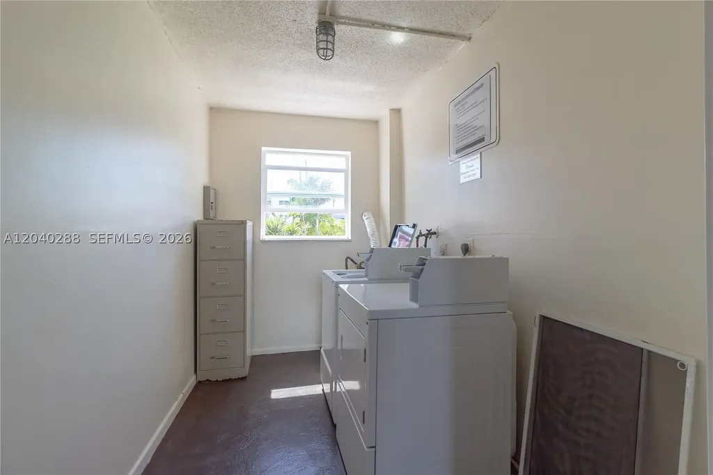 611 NE 14th Avenue Fort Lauderdale FL 33304