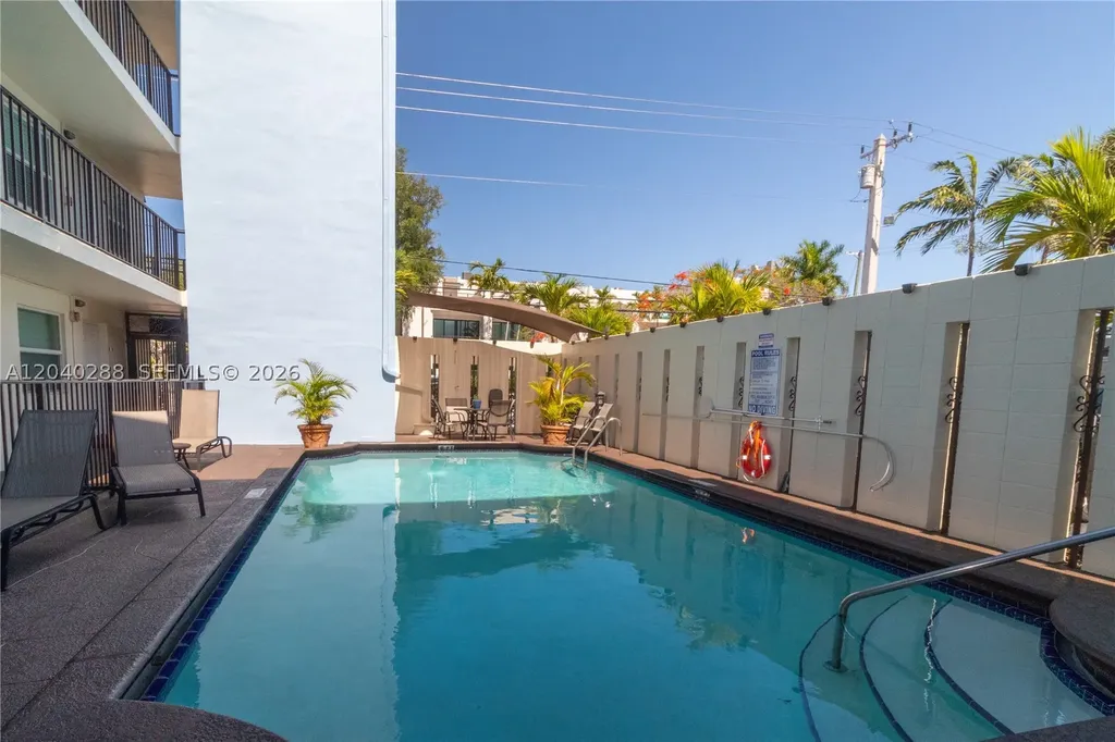 611 NE 14th Avenue Fort Lauderdale FL 33304