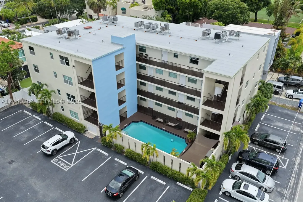611 NE 14th Avenue Fort Lauderdale FL 33304