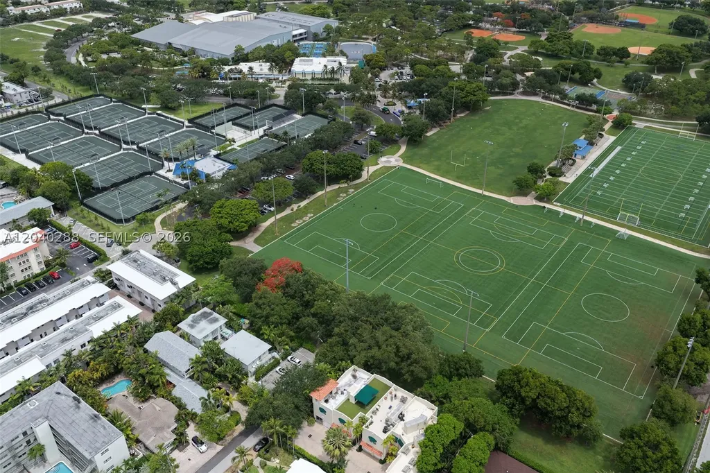 611 NE 14th Avenue Fort Lauderdale FL 33304