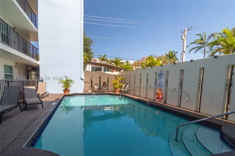 611 NE 14th Avenue Fort Lauderdale FL 33304