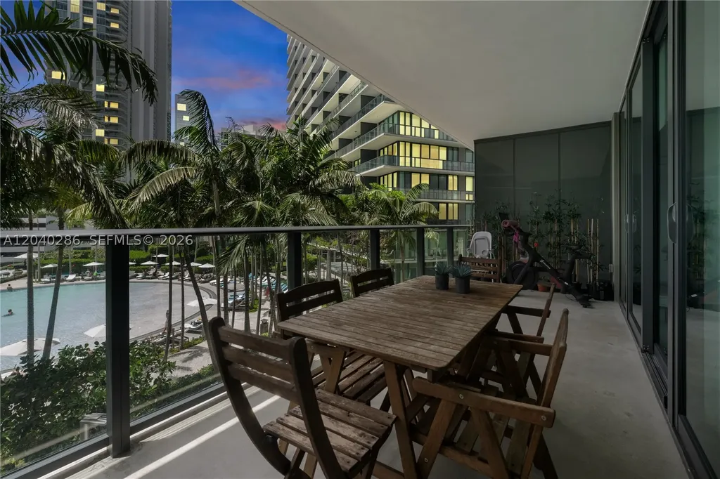 650 NE 32nd Street Miami FL 33137