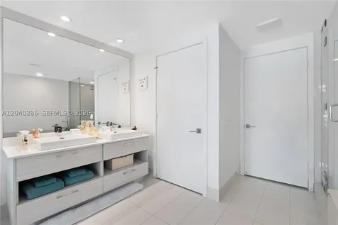650 NE 32nd Street Miami FL 33137