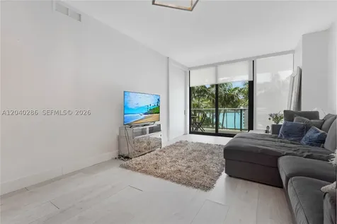 650 NE 32nd Street Miami FL 33137
