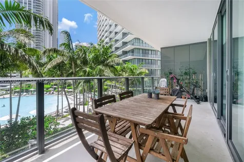 650 NE 32nd Street Miami FL 33137