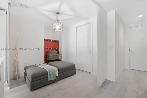 650 NE 32nd Street Miami FL 33137