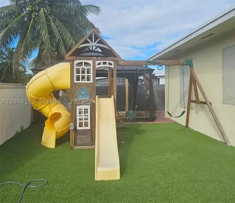 11470 SW 57th Terrace Miami FL 33173