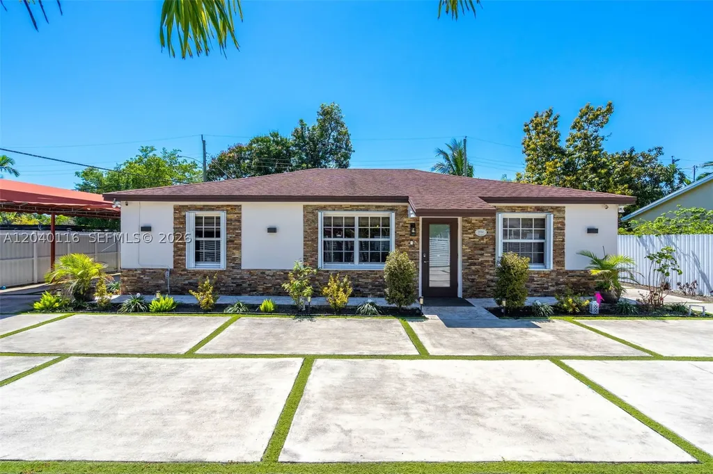 302 NW 100th Street Miami FL 33150