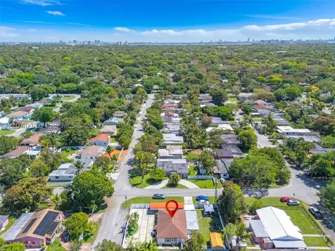 302 NW 100th Street Miami FL 33150
