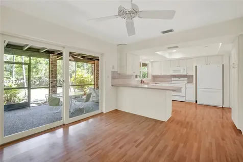10435 SW 96th Street Miami FL 33176