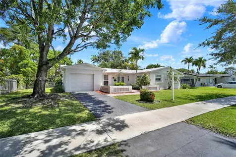 10435 SW 96th Street Miami FL 33176
