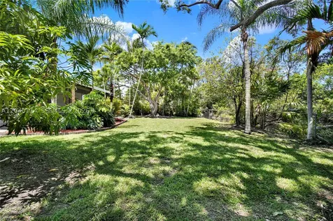 10435 SW 96th Street Miami FL 33176