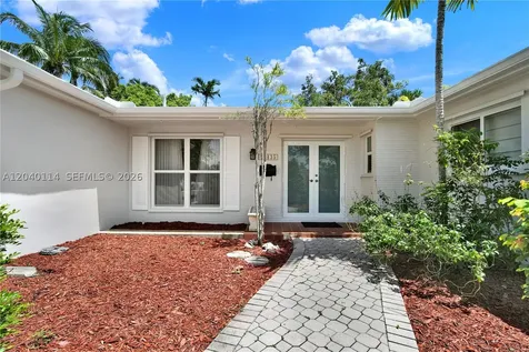 10435 SW 96th Street Miami FL 33176