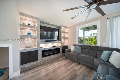 754 NW 154th Avenue Pembroke Pines FL 33028