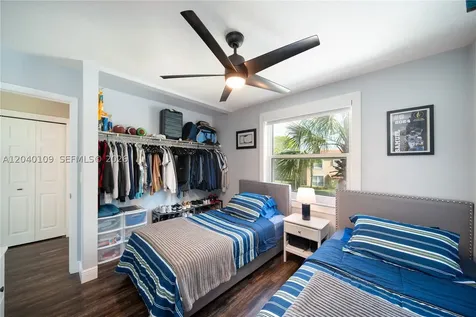 754 NW 154th Avenue Pembroke Pines FL 33028