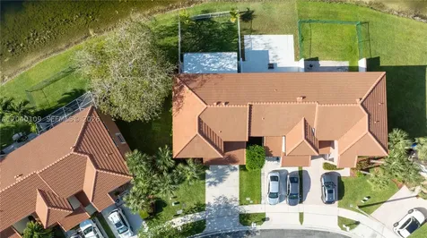 754 NW 154th Avenue Pembroke Pines FL 33028