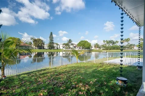 754 NW 154th Avenue Pembroke Pines FL 33028