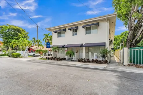 6647 SW 59th Place South Miami FL 33143