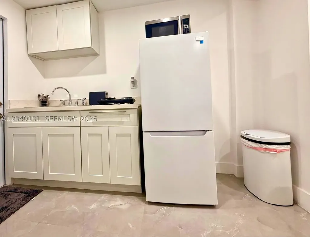2255 SW 33rd Avenue Fort Lauderdale FL 33312