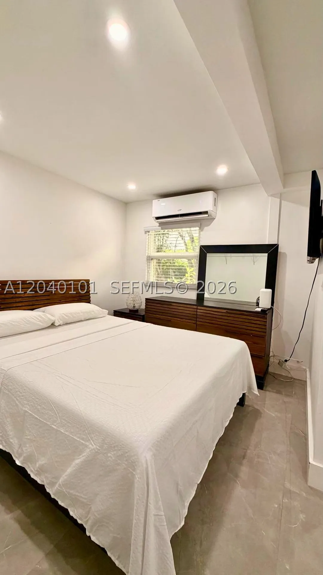 2255 SW 33rd Avenue Fort Lauderdale FL 33312
