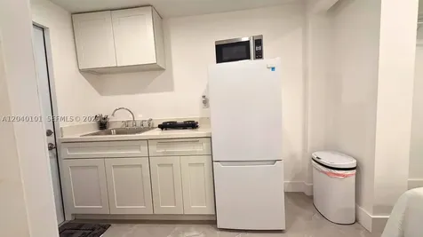 2255 SW 33rd Avenue Fort Lauderdale FL 33312