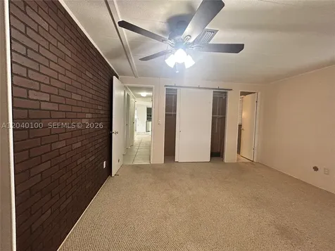 2341 SW 84th Avenue Davie FL 33324