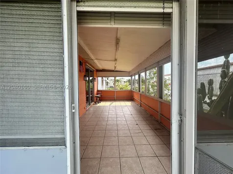 2341 SW 84th Avenue Davie FL 33324