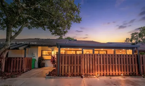 2566 N Nob Hill Road Sunrise FL 33322